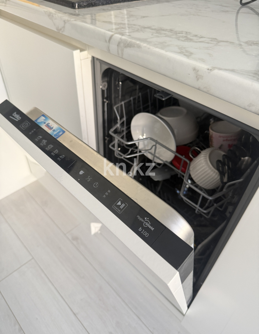 Продажа 4-комнатной квартиры, 90 м² в Караганде - фото 23