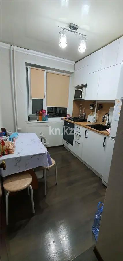Продажа 3-комнатной квартиры, 48 м², пр. Республики, дом  6 в Караганде - фото 4