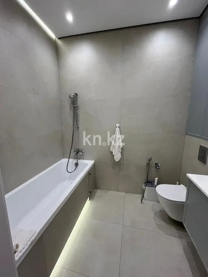 Продажа 3-комнатной квартиры, 89 м², пр. Кабанбай батыра, дом  38/3 в Астане - фото 4