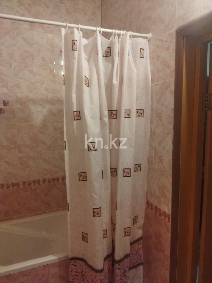 Аренда 3-комнатной квартиры, 96 м², ул. Сейфуллина, дом  8 - пр. Сарыарка в Астане - фото 11