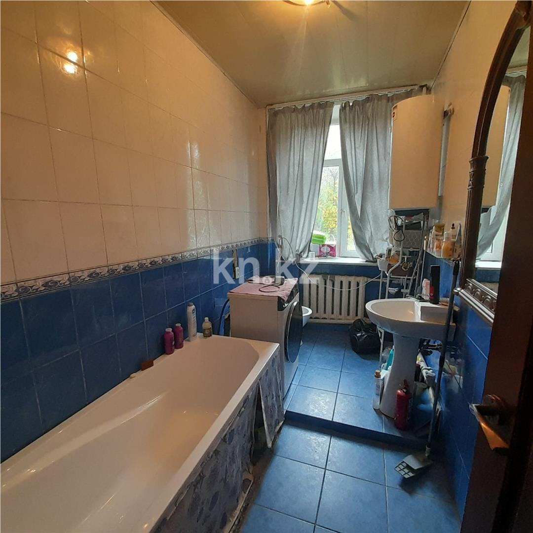 Продажа 3-комнатной квартиры, 80 м², ул. Жамбыла, дом  3 в Караганде - фото 9