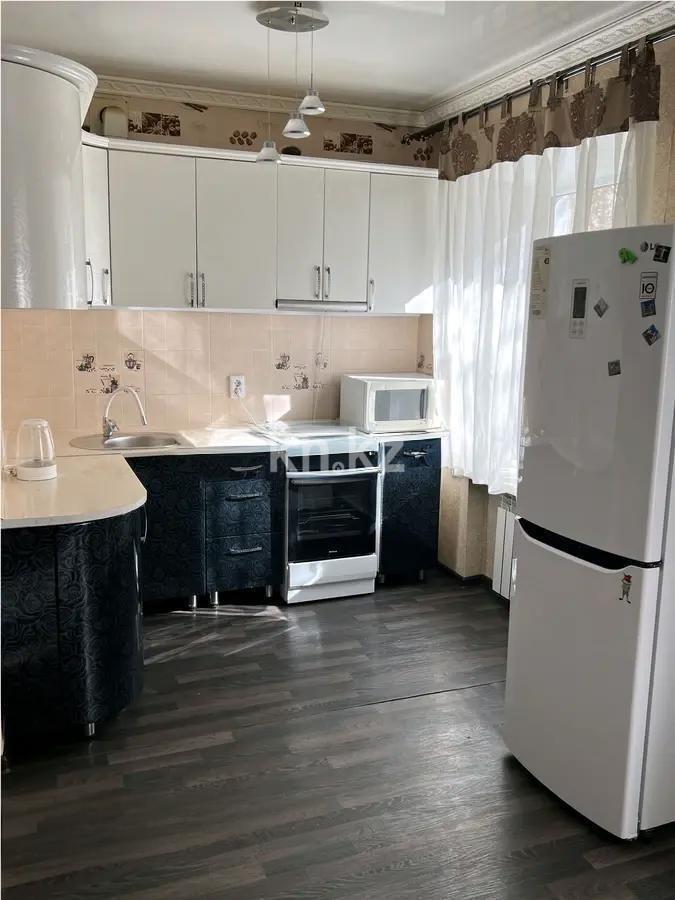 Продажа 2-комнатной квартиры, 50 м², пр. Назарбаева, дом  21 в Караганде - фото 5