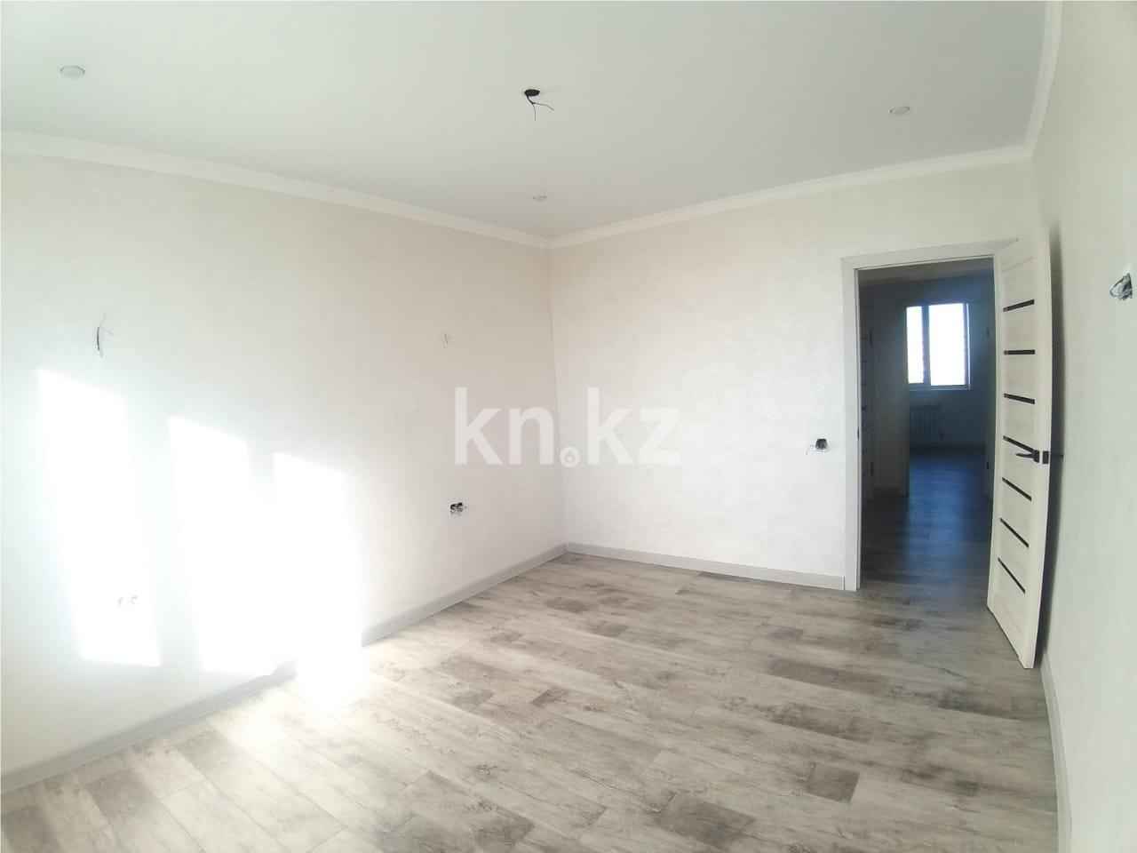 Продажа 3-комнатной квартиры, 82 м², мкр-н Голубые Пруды в Караганде - фото 9