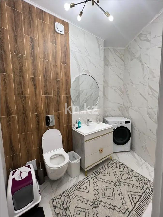 Продажа 3-комнатной квартиры, 75 м², пр. Аль-Фараби, дом  11 в Алматы - фото 5