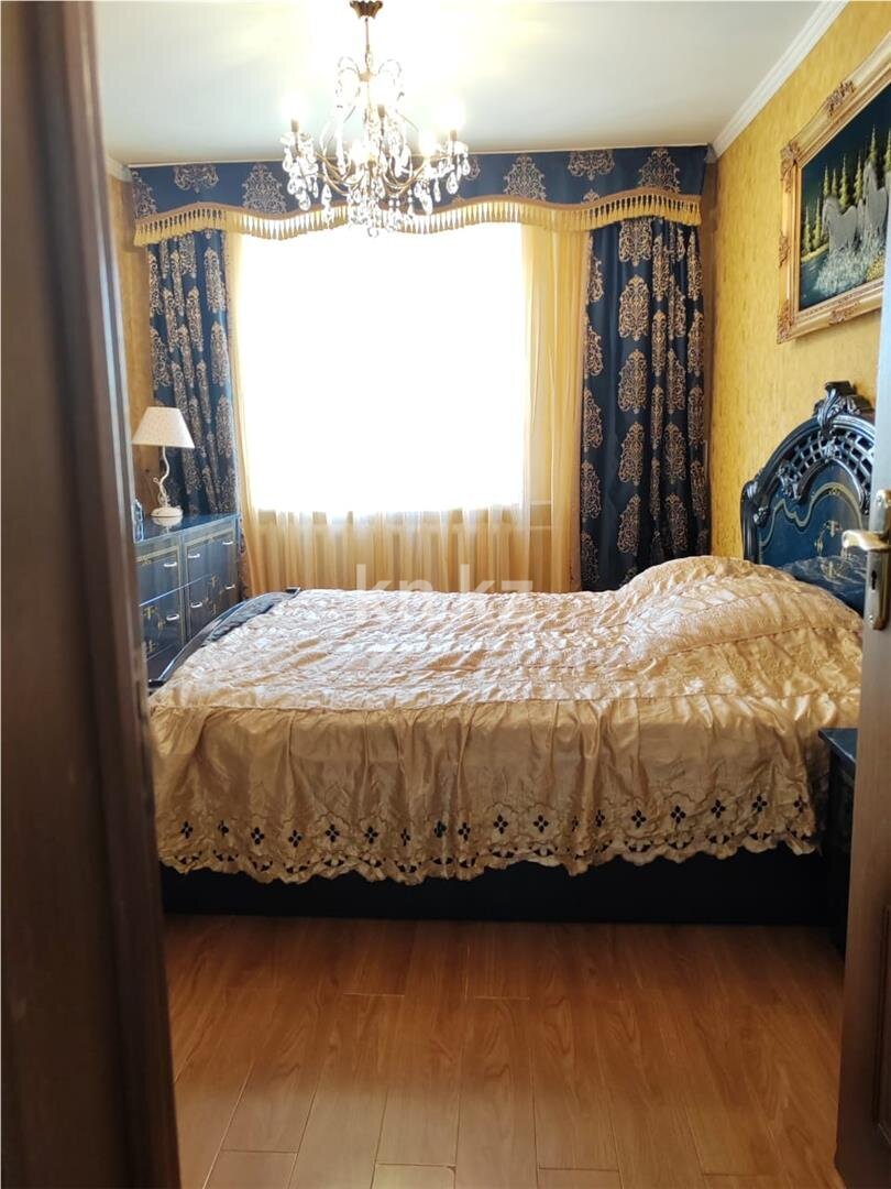 Продажа 4-комнатной квартиры, 97 м² в Караганде - фото 4