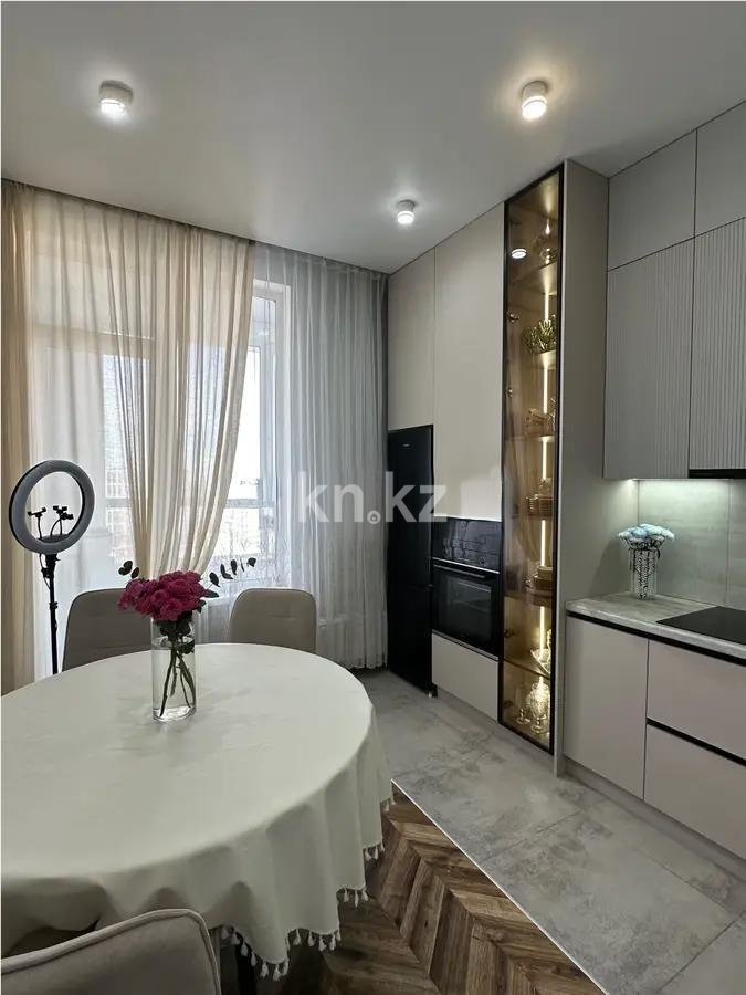 Продажа 2-комнатной квартиры, 65 м² в Астане - фото 3