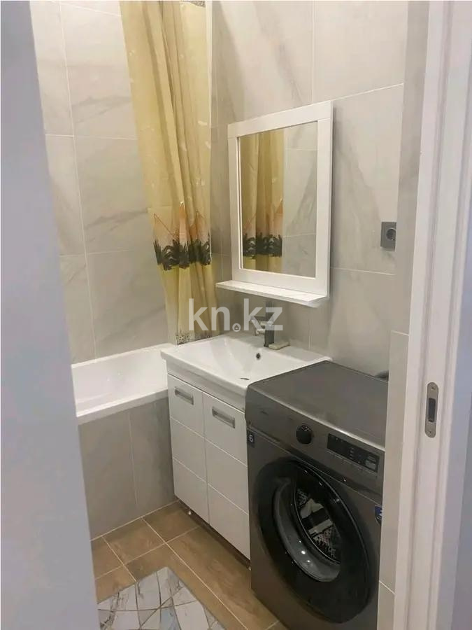 Продажа 2-комнатной квартиры, 70.6 м² в Алматы - фото 4