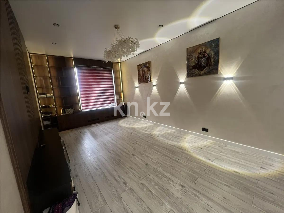 Продажа 2-комнатной квартиры, 60 м² в Алматы