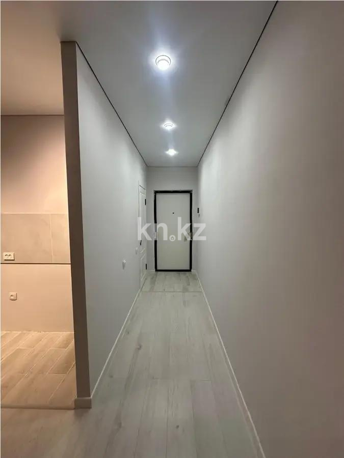 Продажа 1-комнатной квартиры, 29 м², ул. Омарова, дом  1 в Алматы - фото 3