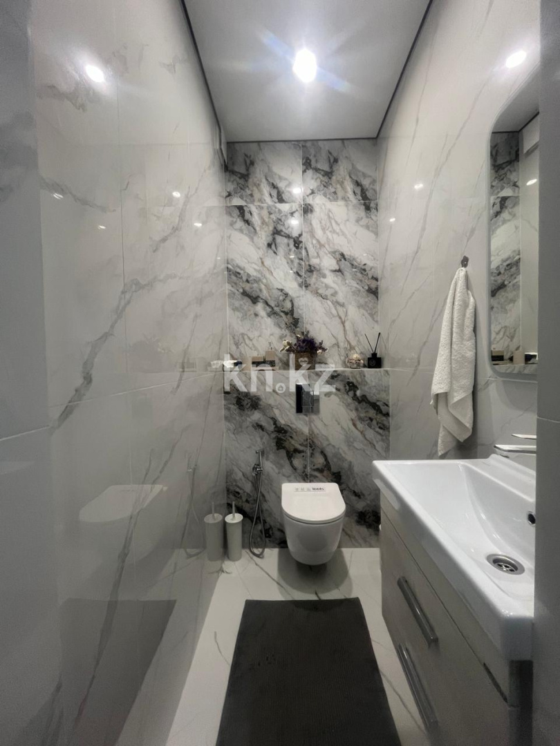 Продажа 3-комнатной квартиры, 100 м², ул. Ашимова, дом  15 в Караганде - фото 3