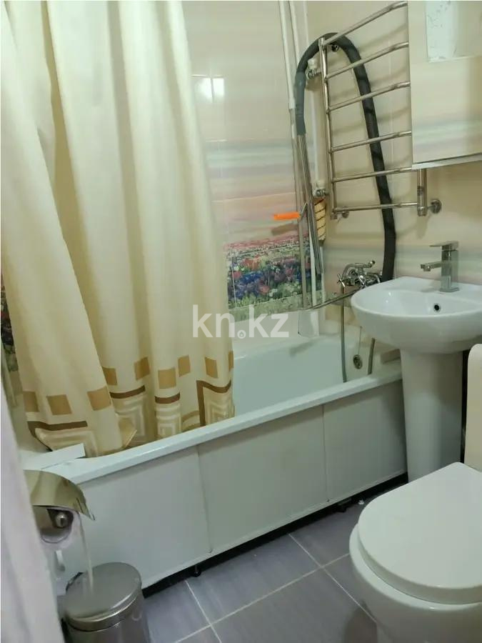 Продажа 2-комнатной квартиры, 42 м², мкр-н Алтай-1, дом  18 в Алматы - фото 4