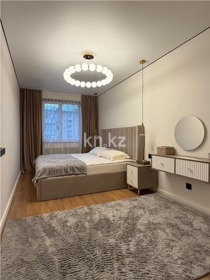 Продажа 3-комнатной квартиры, 60 м², 1 мкр., дом  34 в Алматы - фото 2