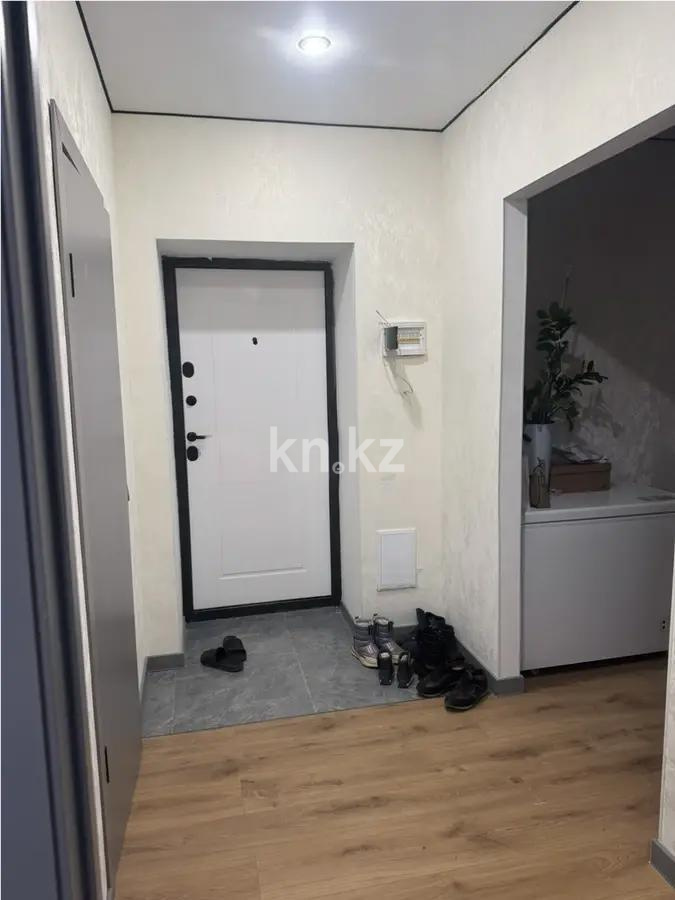 Продажа 1-комнатной квартиры, 39.7 м², ул. Тынышбайулы, дом  6 стр в Астане - фото 2