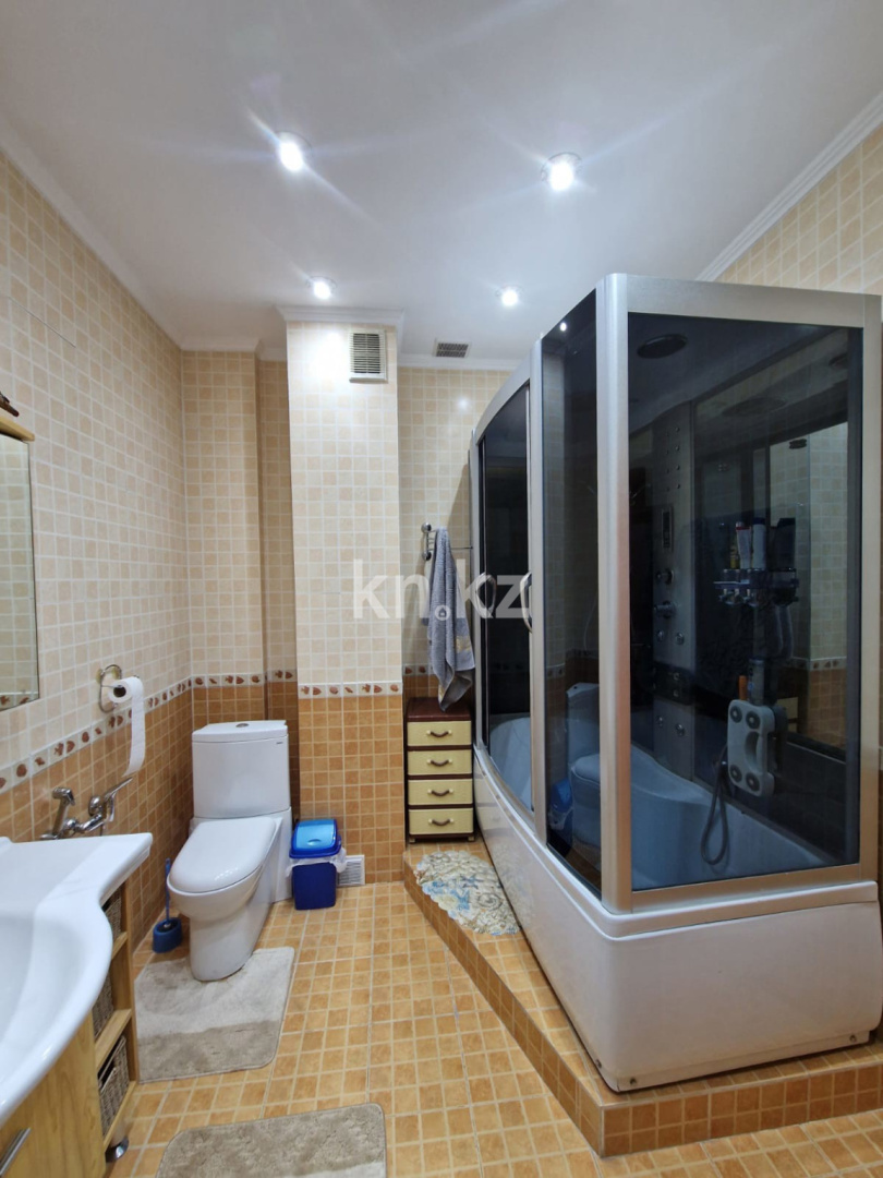 Продажа 2-комнатной квартиры, 80 м², пр. Достык, дом  162 в Алматы - фото 5