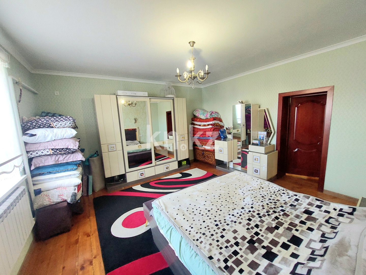 Продажа 6-комнатного дома, 252 м², ул. Сырым батыра, дом  64 в Шымкенте - фото 7