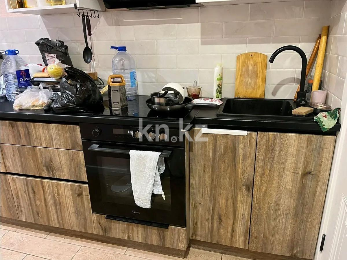 Продажа 2-комнатной квартиры, 53 м², мкр-н Степной-2, дом  4 в Караганде - фото 2