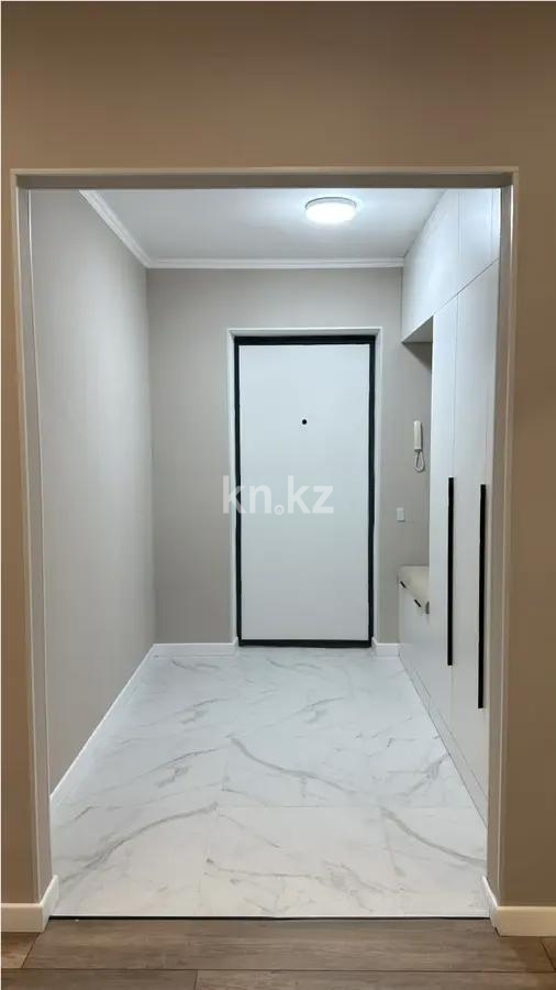 Продажа 1-комнатной квартиры, 43 м², ул. Е-652, дом  18 в Астане - фото 4