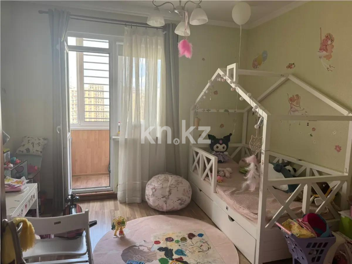 Продажа 4-комнатной квартиры, 104 м², ул. Сатпаева, дом  90/36 в Алматы - фото 3