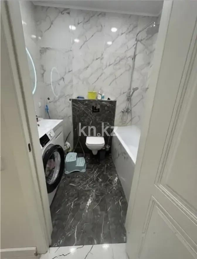 Продажа 2-комнатной квартиры, 47 м² в Алматы - фото 4