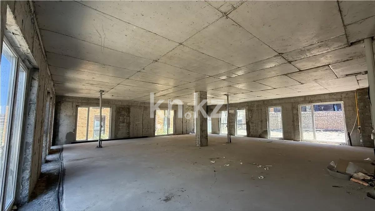 Продажа 4-комнатной квартиры, 203.7 м² в Алматы