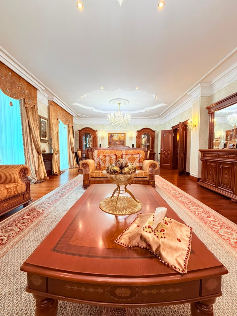 Продажа 5-комнатной квартиры, 300 м² в Астане - фото 35