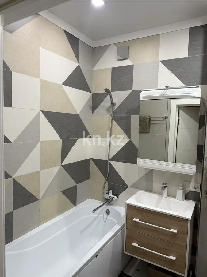 Продажа 2-комнатной квартиры, 66 м² в Караганде - фото 5