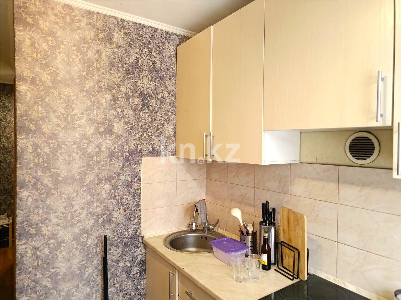 Продажа 2-комнатной квартиры, 43 м², мкр-н 22, дом  35 в Караганде - фото 6