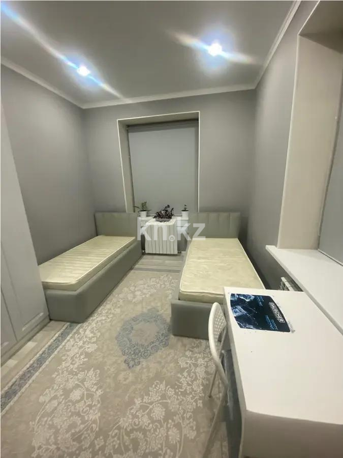 Продажа 3-комнатной квартиры, 78 м², мкр. Голубые Пруды, дом  18 в Караганде - фото 2