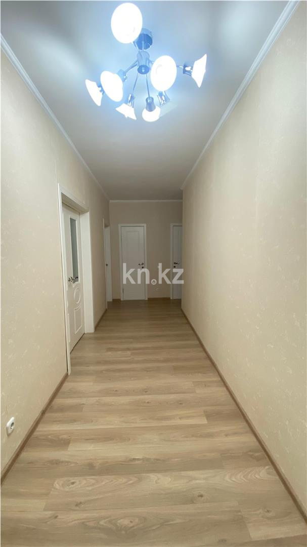 Продажа 3-комнатной квартиры, 87 м², пр. Шахтеров в Караганде - фото 12