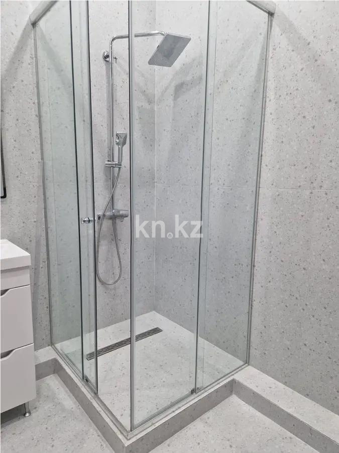 Продажа 1-комнатной квартиры, 40 м², ул. Жандосова, дом  108/1 в Алматы - фото 2