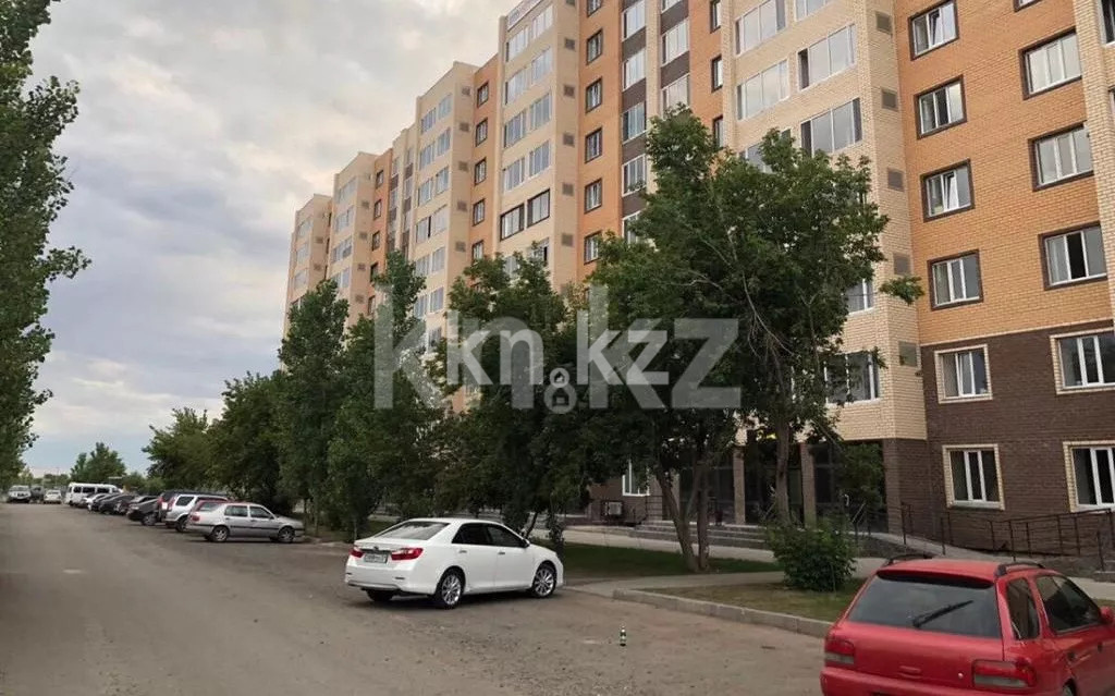 Продажа 1-комнатной квартиры, 41 м², ул. Сарыарка, дом  6 в Караганде - фото 2
