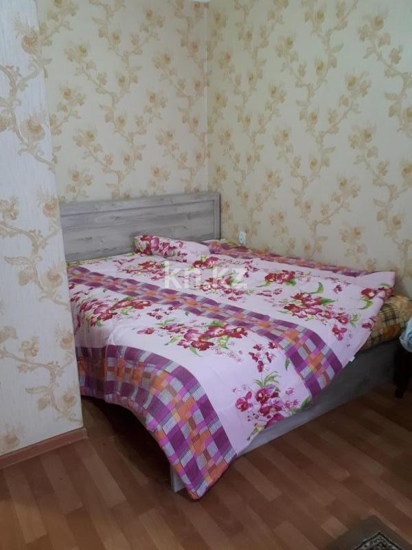 Аренда 1-комнатной квартиры посуточно, 40 м², ул. 101 Стрелковой Бригады, дом  7 в Актобе