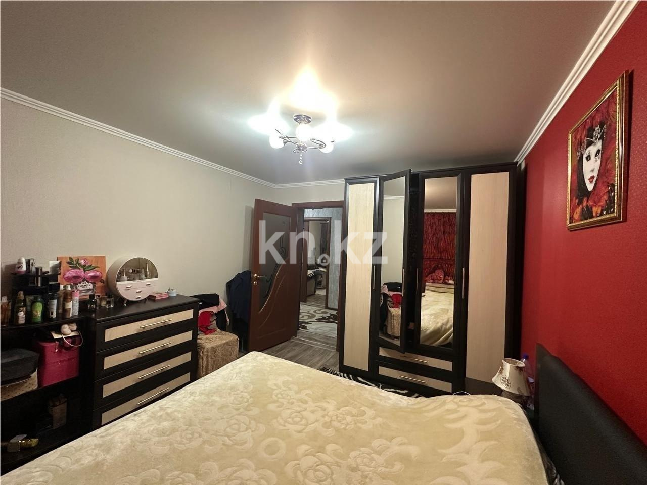 Продажа 3-комнатной квартиры, 64 м², мкр-н Орбита-1 в Караганде - фото 7