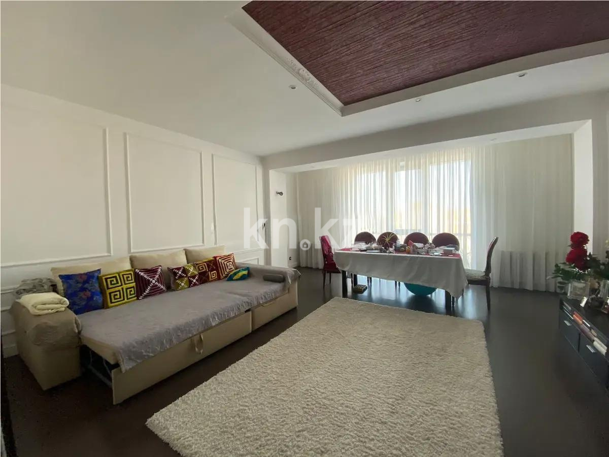 Продажа 3-комнатной квартиры, 101 м², ул. Достык, дом  13/1 в Астане - фото 2