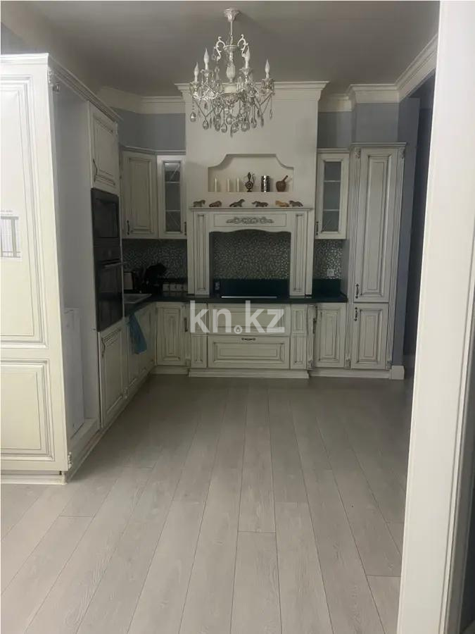 Продажа 4-комнатной квартиры, 177 м², ул. Мухамедханова, дом  7 в Астане - фото 4
