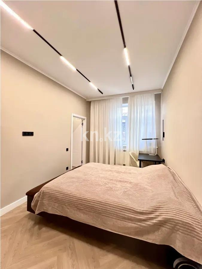 Продажа 2-комнатной квартиры, 65.3 м², ул. Омаровой, дом  25/1 в Алматы - фото 2