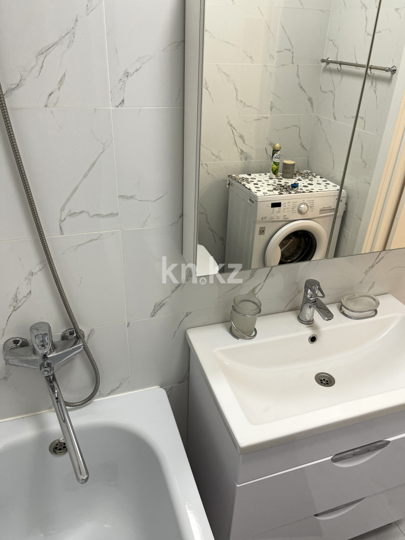 Аренда 1-комнатной квартиры, 45 м², пр. Улы Дала, дом  39 - ул. Гейдара Алиева в Астане - фото 15