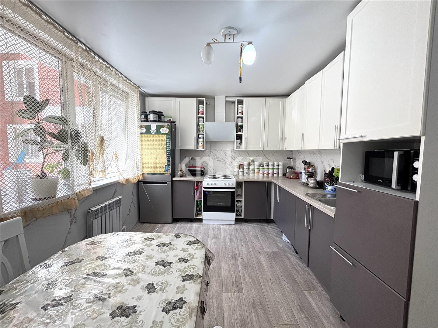 Продажа 3-комнатной квартиры, 84 м², ул. Ермекова в Караганде - фото 7