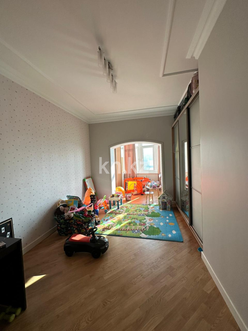 Аренда 3-комнатной квартиры, 170 м² в Алматы - фото 2