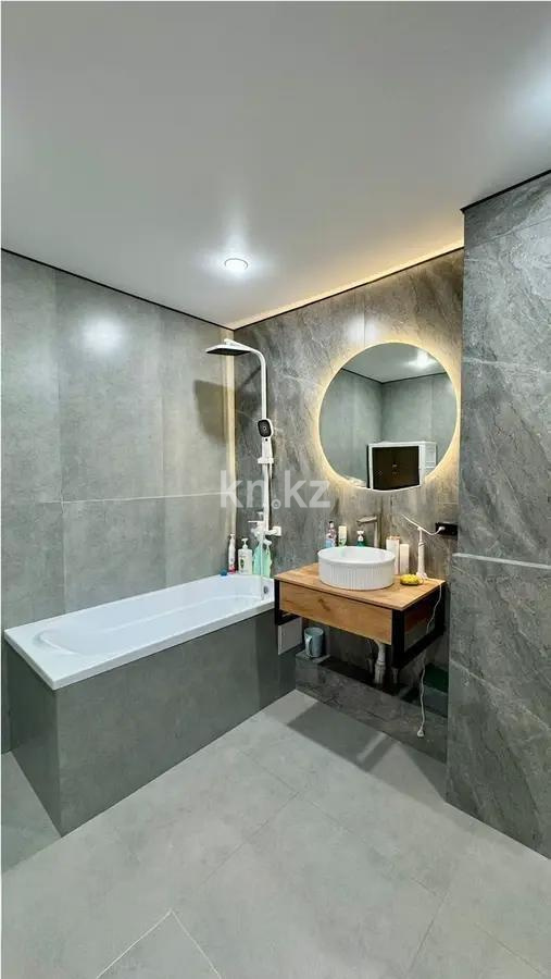 Продажа 5-комнатной квартиры, 190 м², ул. Аныракай, дом  1а в Астане - фото 8