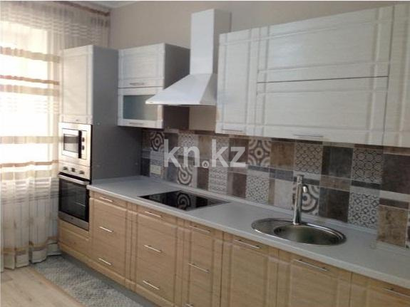Аренда 1-комнатной квартиры, 47 м² в Астане