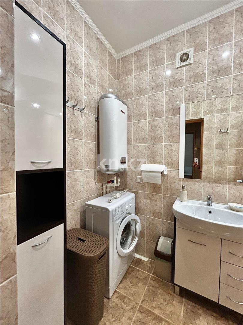 Продажа 1-комнатной квартиры, 41 м², ул. Лободы в Караганде - фото 4