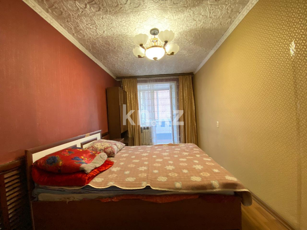 Продажа 3-комнатной квартиры, 63 м², ул. Керамическая, дом  82а в Караганде - фото 5