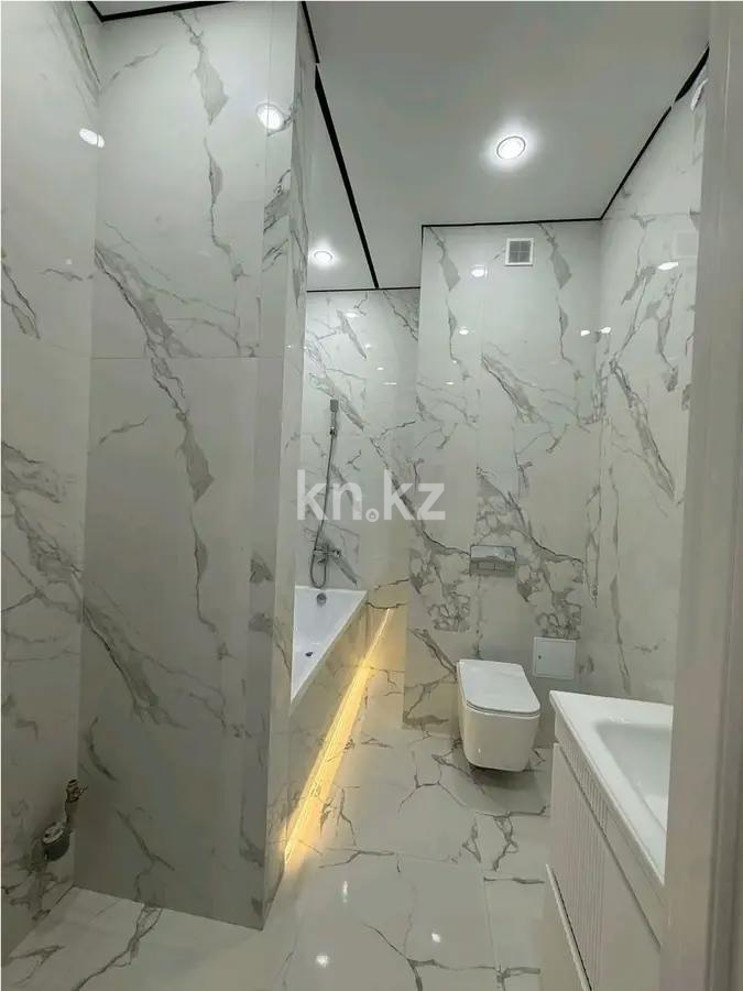Продажа 2-комнатной квартиры, 126.5 м² в Астане - фото 2