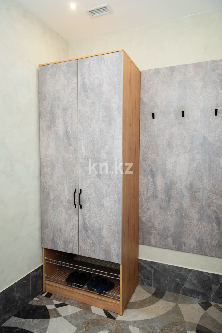 Продажа , 300 м², ул. Муканова, дом  53 в Караганде - фото 27