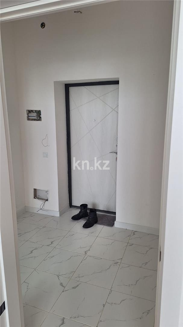 Продажа 1-комнатной квартиры, 37 м², ул. Айтматова в Астане - фото 5