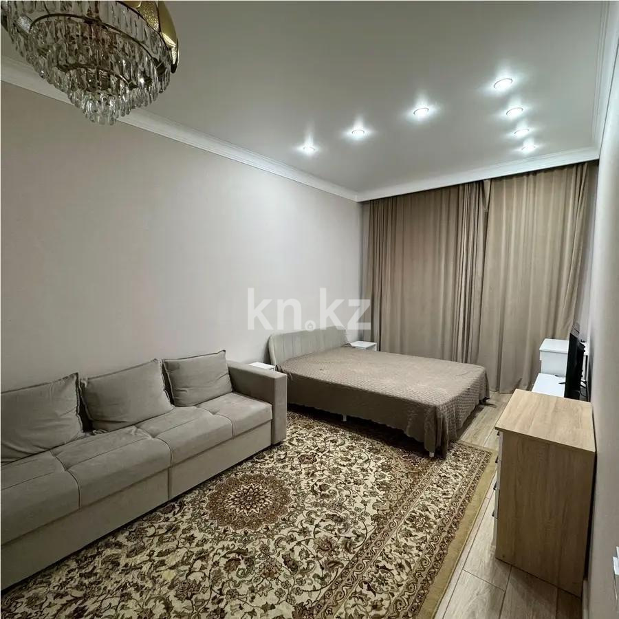 Продажа 1-комнатной квартиры, 39.2 м², пр. Туран, дом  34а в Астане