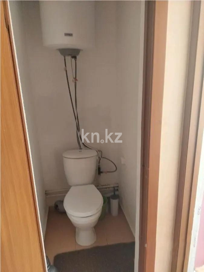 Продажа 2-комнатной квартиры, 56 м², ул. Бирюзова, дом  41 в Караганде - фото 4