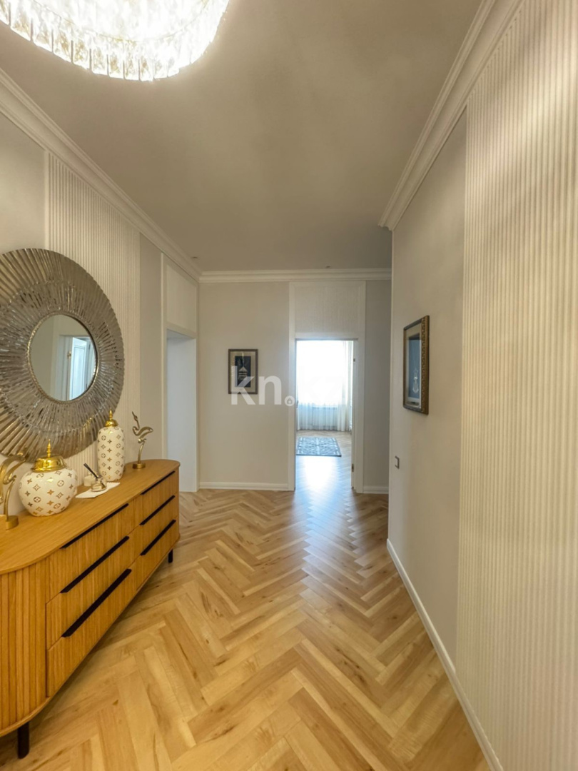 Продажа 4-комнатной квартиры, 175 м² в Астане - фото 20