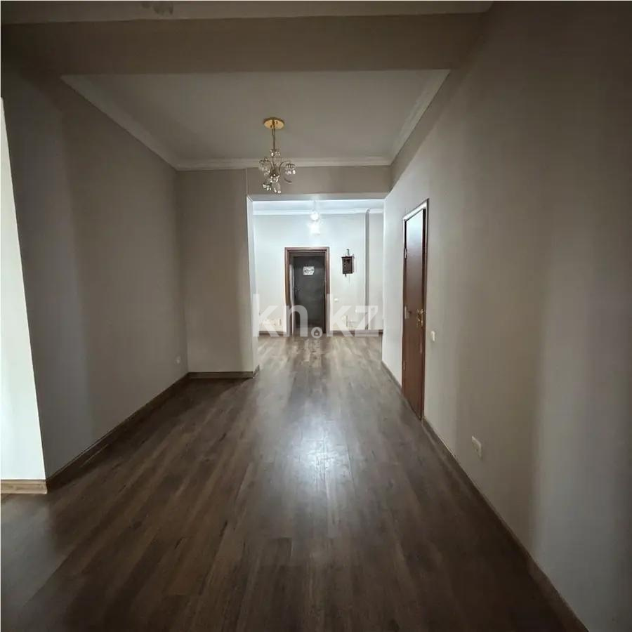 Продажа 4-комнатной квартиры, 228.6 м² в Астане - фото 8